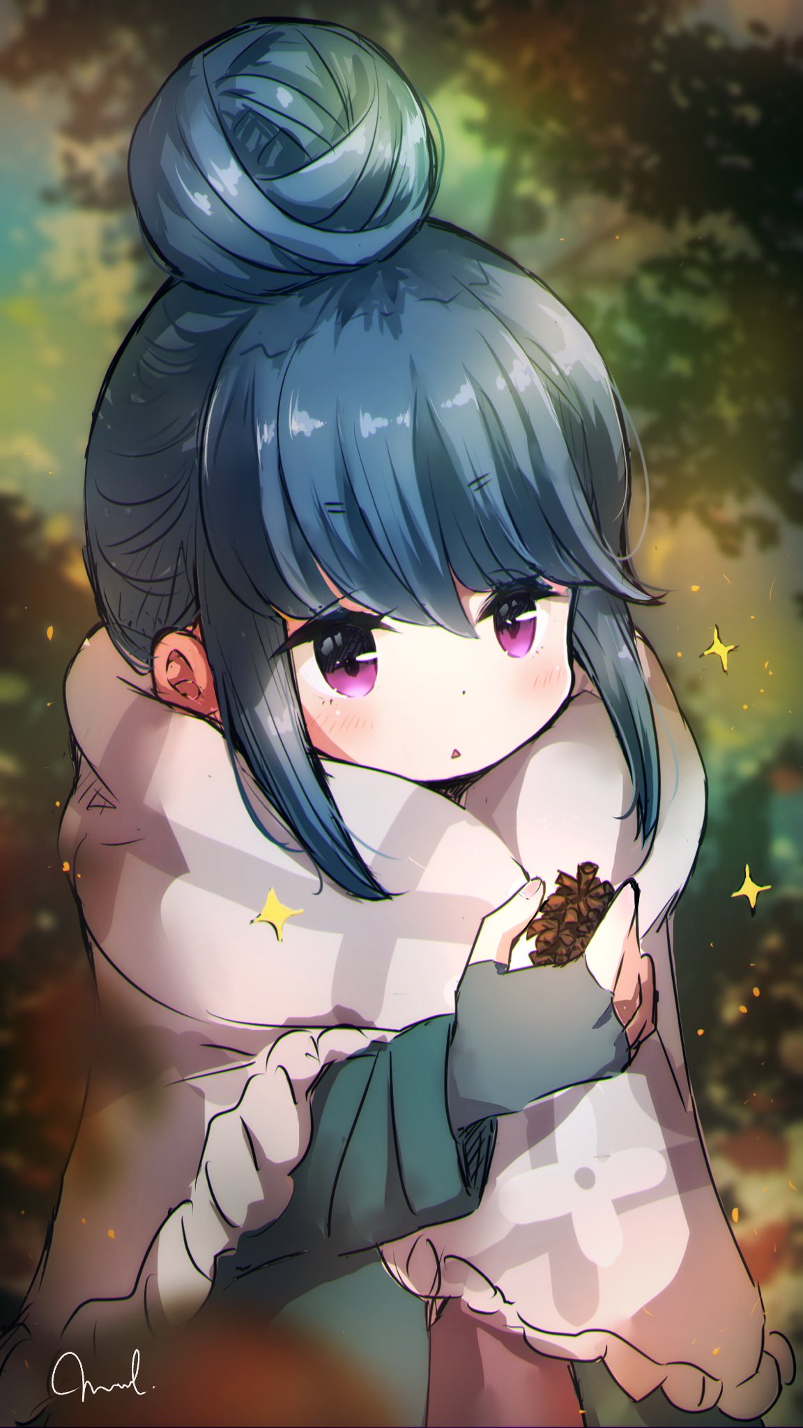 1girl blue_hair blurry blurry_background fingerless_gloves gloves hair_bun highres holding mint_(mintlemonade3) outdoors pinecone shawl shima_rin solo triangle_mouth violet_eyes yurucamp
