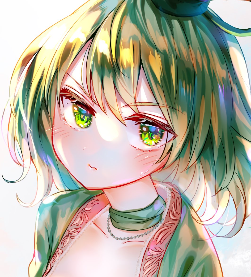 1girl closed_mouth collarbone green_eyes green_hair itsumizu jewelry looking_at_viewer necklace short_hair simple_background soga_no_tojiko solo touhou upper_body v-shaped_eyebrows white_background