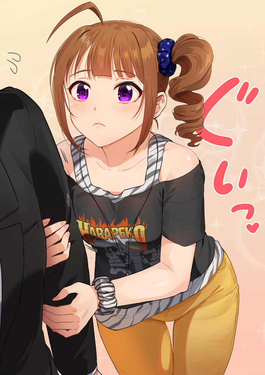 1boy 1girl ahoge arm_grab bangs black_jacket black_shirt blue_scrunchie blush brown_hair closed_mouth commentary drill_hair flying_sweatdrops frown grey_shirt heart highres idolmaster idolmaster_million_live! jacket jewelry kamille_(vcx68) leaning_forward looking_at_another medium_hair necklace out_of_frame pants print_scrunchie print_shirt scrunchie shirt shirt_straps side_drill side_ponytail sidelocks sparkle standing star_(symbol) star_print t-shirt thigh_gap translated violet_eyes white_scrunchie wrist_scrunchie yellow_pants yokoyama_nao