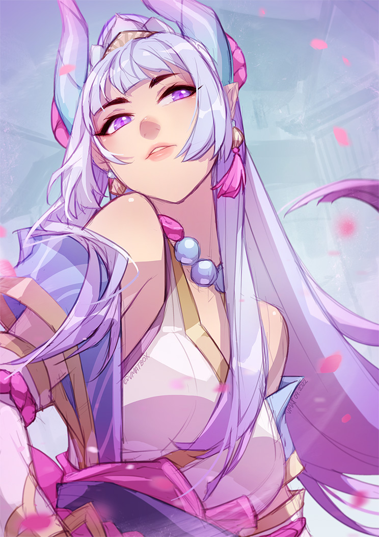 1girl bangs bare_shoulders bead_necklace beads breasts clothing_request detached_sleeves grey_background grey_hair hair_ornament horns jewelry large_breasts league_of_legends long_hair necklace official_alternate_costume parted_lips pink_eyes pointy_ears solo spirit_blossom_syndra syndra teeth upper_body vmat