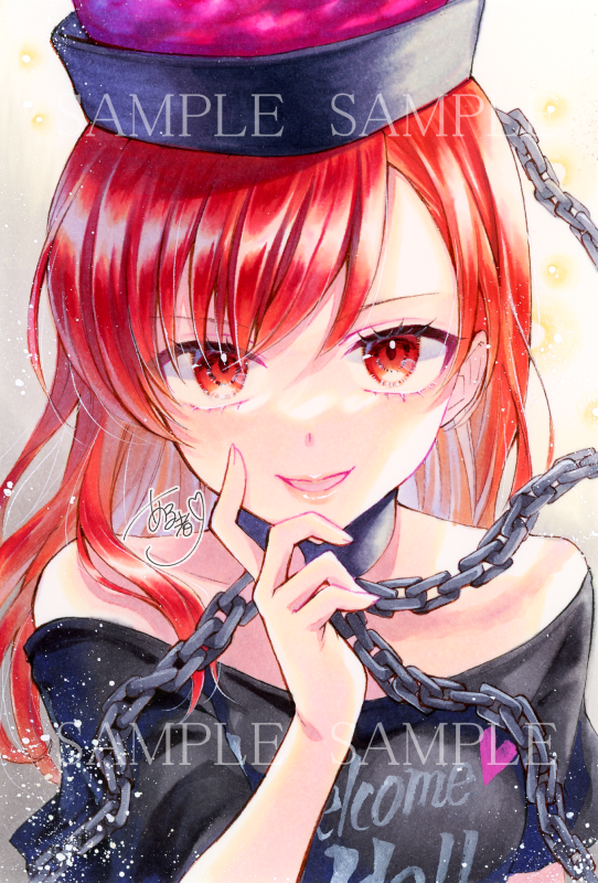 1girl alto2019 black_headwear black_shirt chain clothes_writing collarbone hand_on_own_face hecatia_lapislazuli looking_at_viewer off-shoulder_shirt off_shoulder open_mouth polos_crown red_eyes redhead sample_watermark shirt short_hair signature smile solo t-shirt touhou upper_body watermark