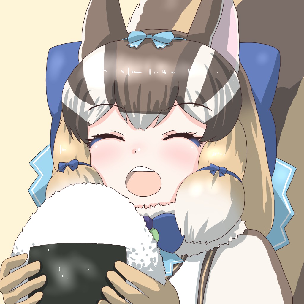 1girl animal_costume animal_ear_fluff animal_ears bow bowtie brown_hair chipmunk_costume chipmunk_ears chipmunk_girl chipmunk_tail food gloves kemono_friends kemono_friends_v_project microphone mukouyama_mu multicolored_hair onigiri open_mouth ribbon scarf shirt short_hair siberian_chipmunk_(kemono_friends) simple_background smile solo tail vest virtual_youtuber white_hair