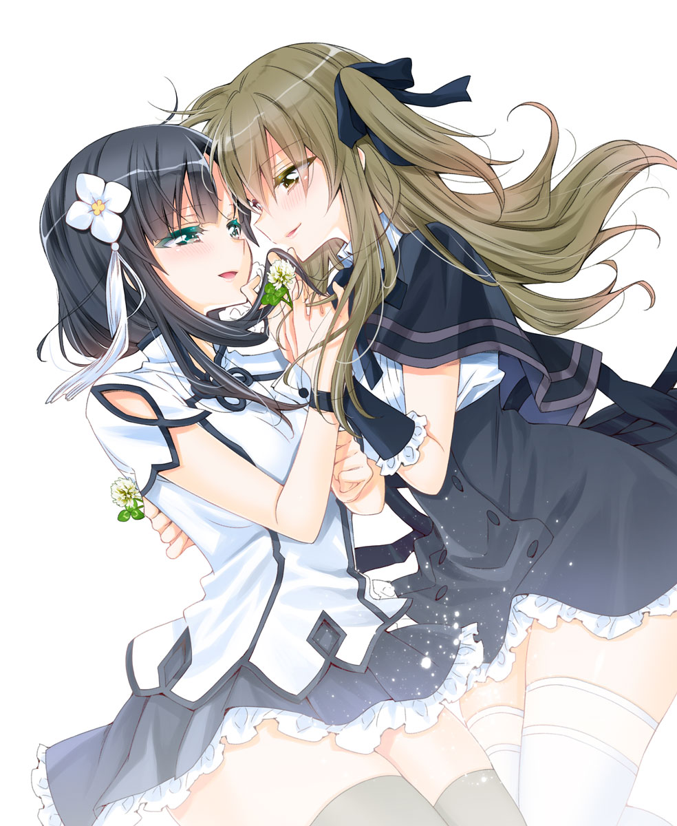 2girls aqua_eyes arm_cutout assault_lily bangs black_capelet black_hair black_ribbon black_skirt blunt_bangs blush breasts brown_hair buttons capelet clothing_cutout clover commentary cowboy_shot eye_contact face-to-face floating_hair flower forehead-to-forehead frilled_skirt frills grey_thighhighs hair_between_eyes hair_flower hair_ornament hair_ribbon hair_scrunchie hand_on_another's_back hands_up heads_together heterochromia high-waist_skirt highres holding holding_another's_hair holding_flower kuo_shenlin large_breasts light_particles long_hair looking_at_another miniskirt multiple_girls neck_ribbon one_side_up parted_lips pleated_skirt red_eyes ribbon school_uniform scrunchie shirt short_sleeves side-by-side simple_background skirt smile standing takano_saku tassel tassel_hair_ornament thigh-highs wang_yujia white_background white_flower white_scrunchie white_shirt white_thighhighs wristband yellow_eyes yuri yurigaoka_girls_academy_school_uniform zettai_ryouiki