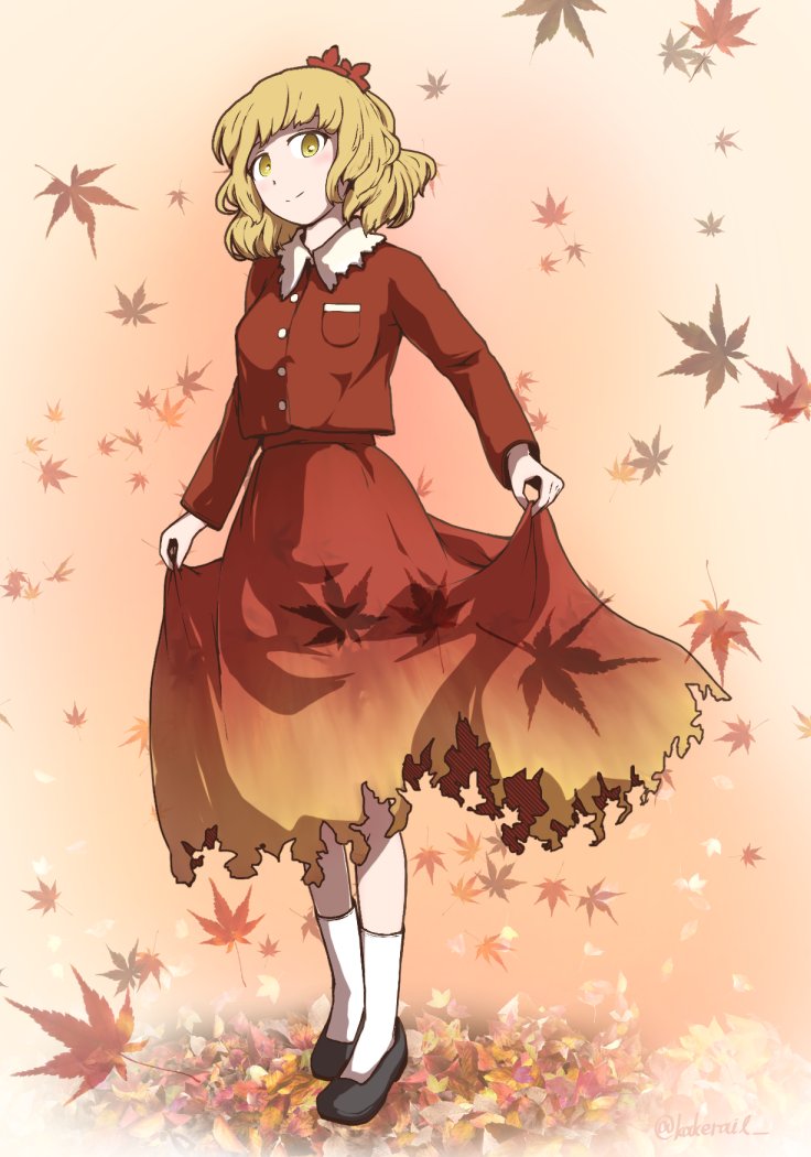 1girl aki_shizuha autumn_leaves black_footwear blonde_hair closed_mouth clothes_lift full_body gradient_skirt hair_ornament kakera_(comona_base) leaf leaf_hair_ornament lifted_by_self long_sleeves looking_at_viewer maple_leaf medium_hair red_shirt red_skirt shirt skirt skirt_lift smile socks solo standing touhou white_socks yellow_eyes