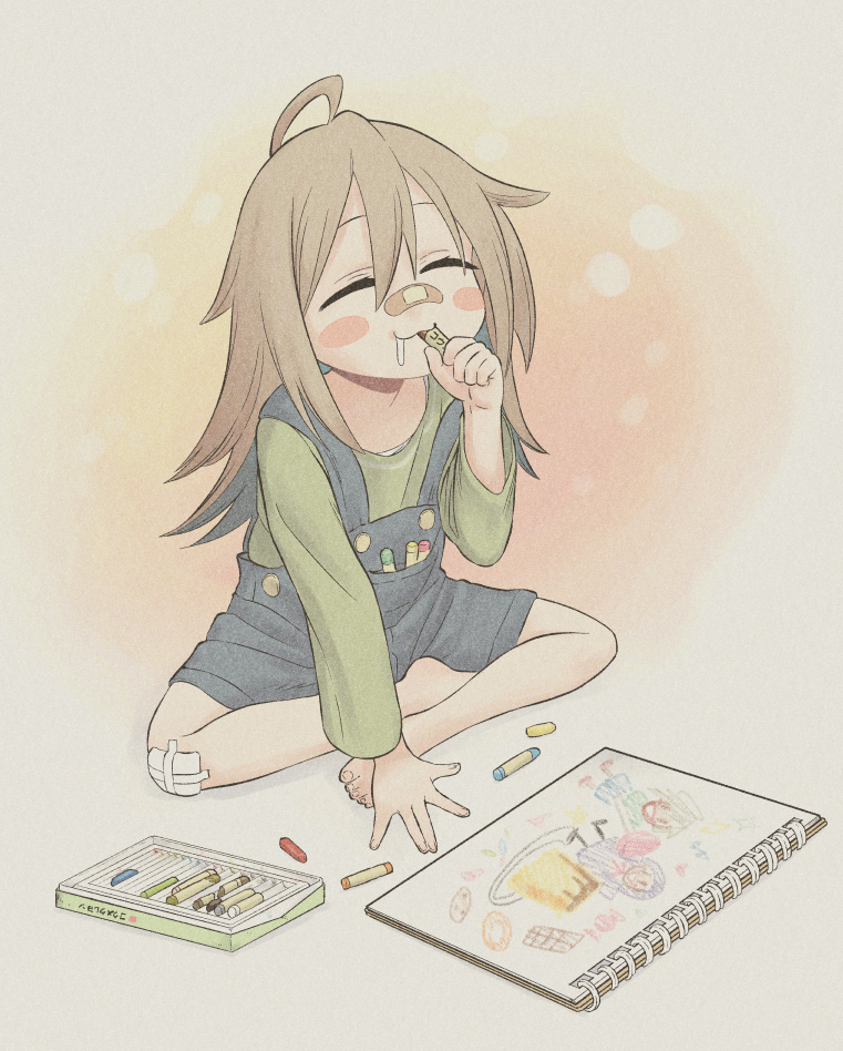 1girl :3 ^_^ ahoge bandaid bandaid_on_face bandaid_on_nose barefoot blue_overalls blush_stickers brown_hair byackopath_(artist) child_drawing closed_eyes colored_inner_hair commentary_request crayon do_it_yourself!! drooling feet gauze gradient gradient_background green_hair green_shirt hair_between_eyes hand_on_floor holding holding_crayon indian_style long_sleeves medium_hair multicolored_hair overalls shirt sitting sketchbook solo toes two-tone_hair yua_serufu