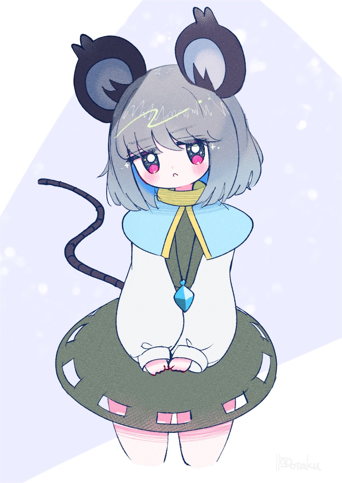 1girl :c animal_ears capelet cowboy_shot cropped_legs dotaku_(wran8845) grey_hair highres jewelry looking_at_viewer mouse mouse_ears mouse_tail nazrin pendant red_eyes short_hair side_ponytail solo tail touhou v_arms