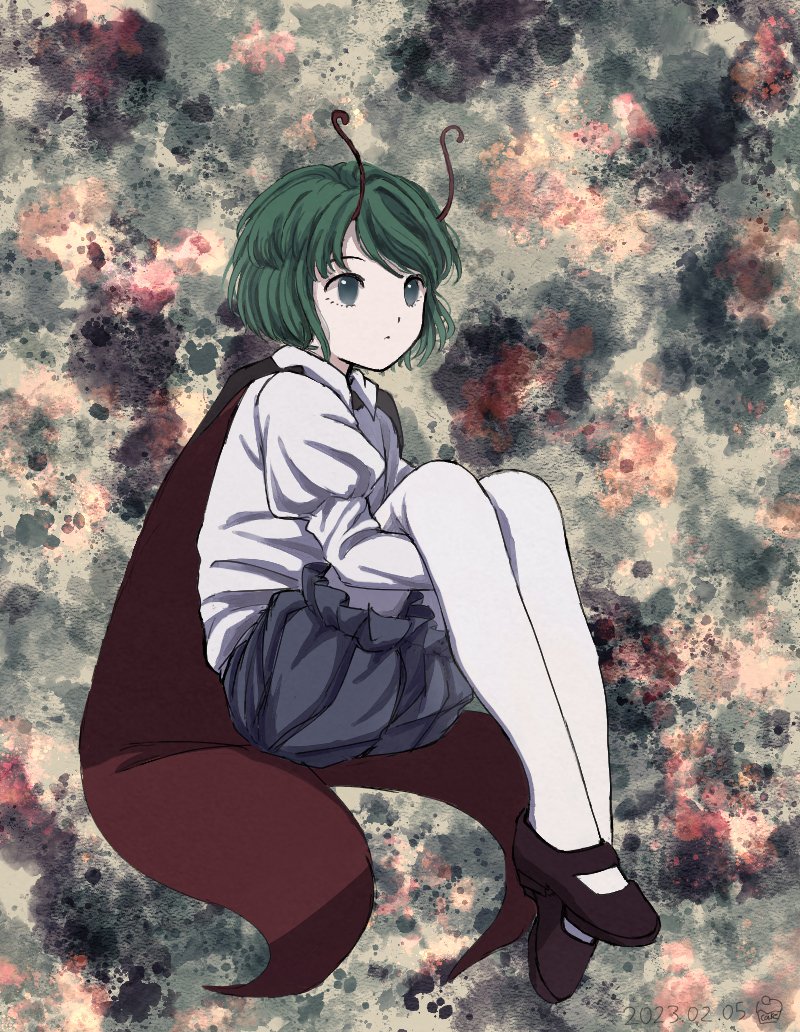 1girl abstract_background bangs black_cape black_footwear black_shorts cape chisa_yasunaga closed_mouth collared_shirt commentary_request expressionless flat_chest full_body green_eyes green_hair hugging_own_legs juliet_sleeves long_sleeves looking_afar mary_janes pantyhose puffy_sleeves red_cape shirt shoes short_hair shorts solo swept_bangs touhou two-sided_cape two-sided_fabric white_pantyhose white_shirt wriggle_nightbug