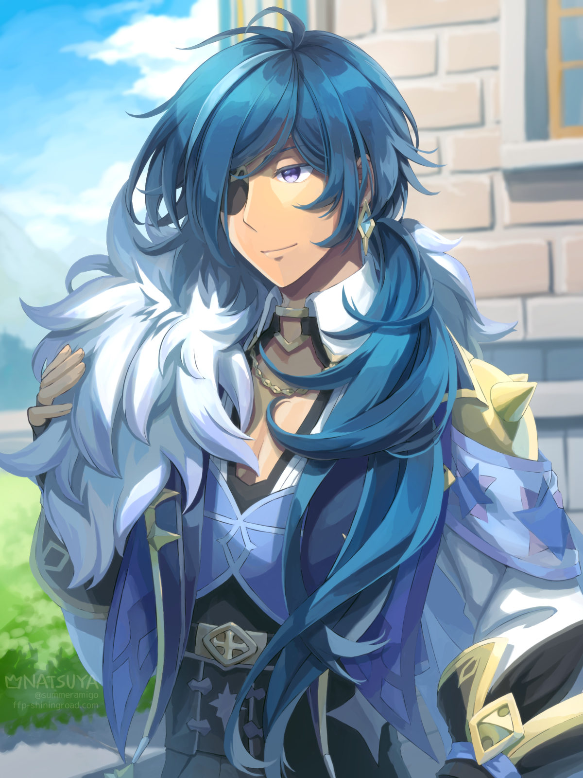1boy ahoge artist_name bangs black_gloves black_shirt blue_hair blue_sky cape chain chain_necklace closed_mouth clouds commentary_request day earrings eyepatch fingerless_gloves fur_cape genshin_impact gloves gold_chain hair_between_eyes hair_over_shoulder highres jewelry kaeya_(genshin_impact) long_hair looking_afar male_focus natsuya_(kuttuki) necklace outdoors ponytail shirt single_earring sky smile solo twitter_username upper_body violet_eyes web_address