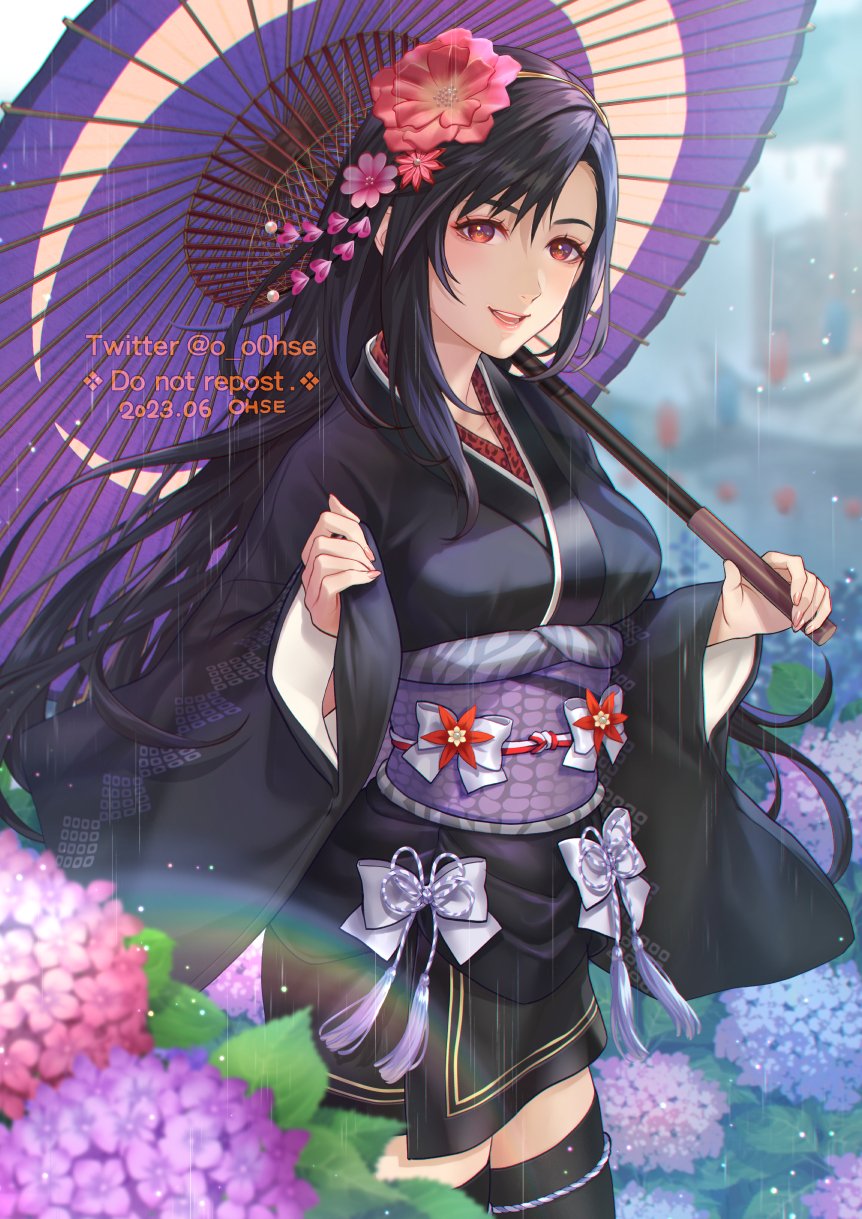 1girl black_hair black_kimono black_thighhighs blurry blurry_background bow breasts commentary cowboy_shot dated final_fantasy final_fantasy_vii final_fantasy_vii_remake flower hair_flower hair_ornament highres holding holding_umbrella japanese_clothes kimono large_breasts light_blush long_hair long_sleeves looking_at_viewer obi official_alternate_costume ohse oil-paper_umbrella outdoors parted_lips pink_flower pink_nails purple_flower rain rainbow red_eyes sash short_kimono smile solo swept_bangs symbol-only_commentary thigh-highs tifa_lockhart tifa_lockhart's_exotic_dress twitter_username umbrella wide_sleeves zettai_ryouiki