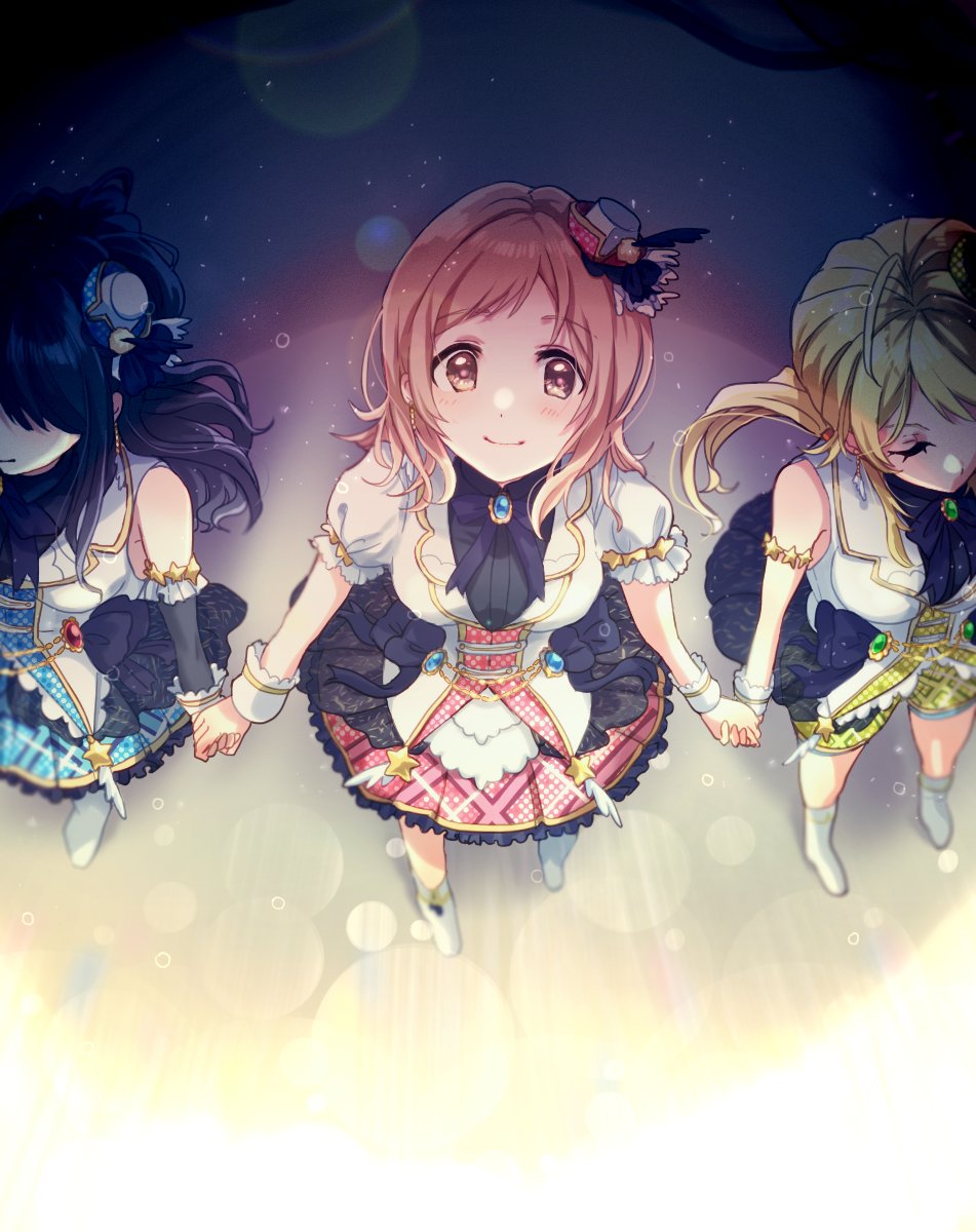3girls ahoge anaroguya ankle_boots armlet bare_shoulders black_hair black_sleeves blonde_hair blue_jacket blue_skirt blush boots bow breasts brooch brown_eyes brown_hair closed_eyes closed_mouth detached_sleeves dot_nose earrings from_above hachimiya_meguru hair_bow hat highres holding_hands idolmaster idolmaster_shiny_colors illumination_stars_(idolmaster) jacket jewelry kazano_hiori large_breasts lens_flare light_brown_hair long_hair looking_at_viewer looking_up low_twintails medium_breasts medium_hair mini_hat multiple_girls neck_ribbon pink_jacket pink_skirt plaid plaid_jacket plaid_shorts plaid_skirt purple_ribbon ribbon sakuragi_mano short_sleeves shorts skirt sleeveless sleeveless_jacket smile twintails white_armband white_footwear yellow_jacket yellow_shorts