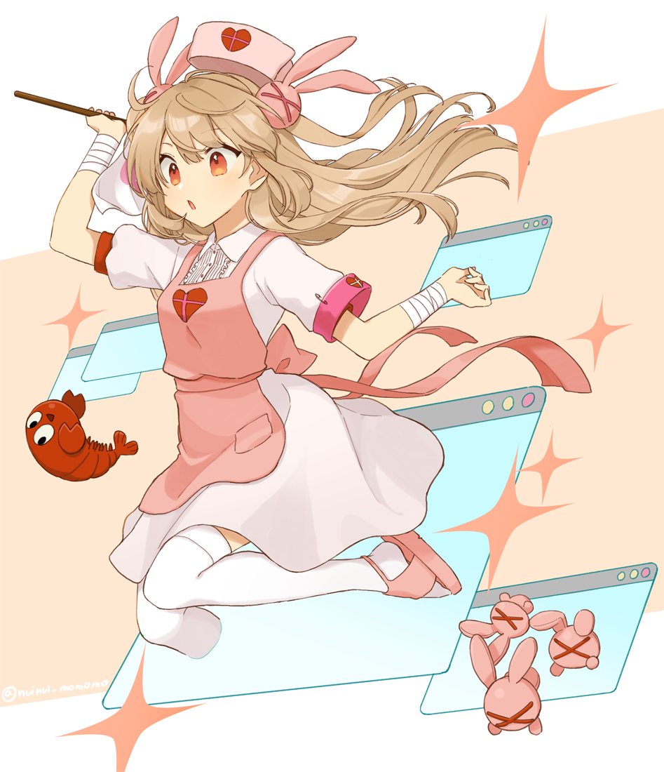 &gt;_&lt; 1girl apron bandaged_wrist bandages blonde_hair center_frills collared_dress commentary_request dress frills full_body hachibemotsu hair_ornament hat heart heart_print holding long_hair natori_sana nurse_cap open_mouth pink_apron pink_headwear pocket rabbit_hair_ornament red_eyes safety_pin sana_channel short_sleeves shrimp slippers solo sparkle thigh-highs two_side_up virtual_youtuber white_dress white_thighhighs window_(computing)