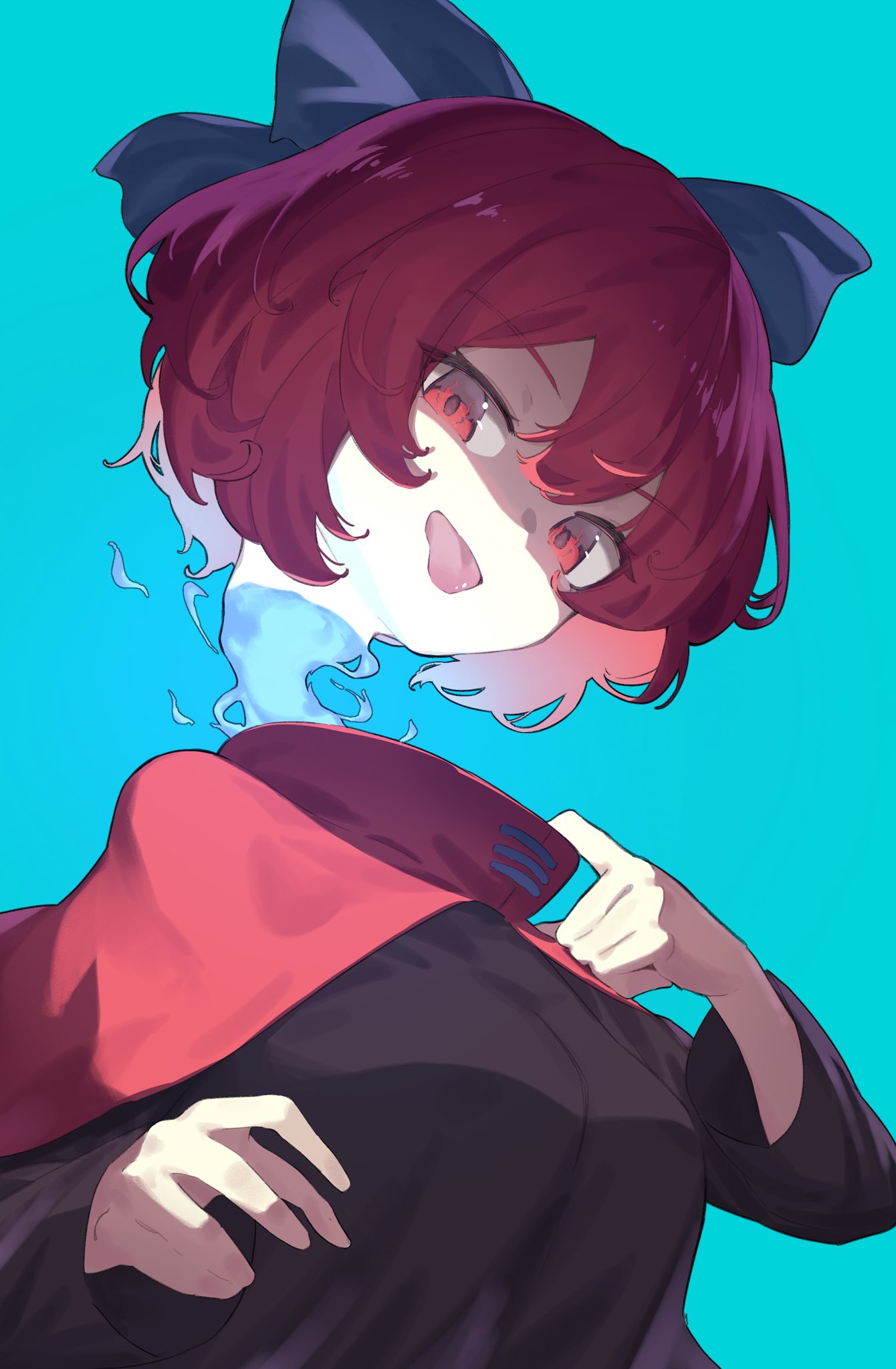 1girl black_shirt blue_background blue_bow bow cape disembodied_head garasuno hair_bow highres long_sleeves open_mouth red_cape red_eyes redhead sekibanki shaded_face shirt short_hair simple_background smile solo tongue tongue_out touhou upper_body