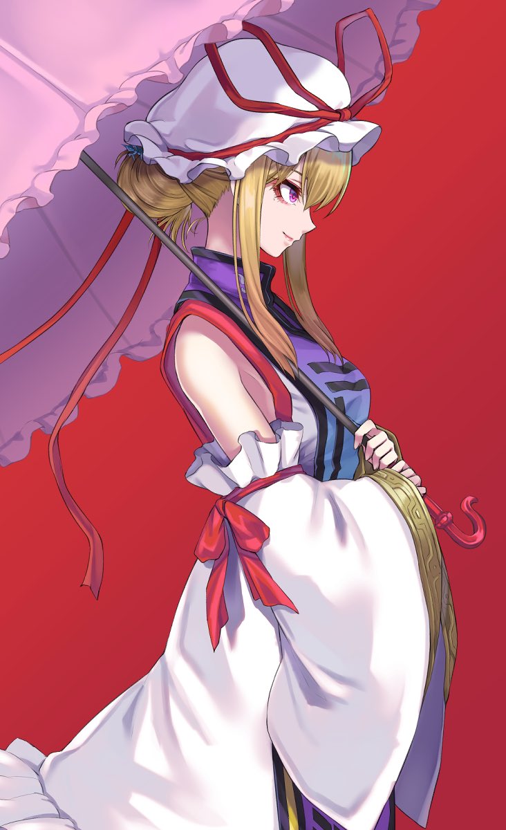 1girl blonde_hair breasts commentary_request cowboy_shot detached_sleeves dress from_side hat hat_ribbon highres holding holding_umbrella mob_cap parasol purple_tabard re_(re_09) red_background red_ribbon ribbon ribbon-trimmed_sleeves ribbon_trim sidelocks solo tabard touhou umbrella violet_eyes white_dress wide_sleeves yakumo_yukari