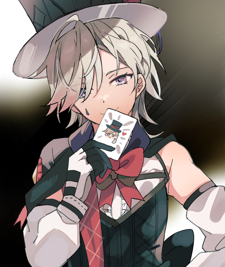 1boy androgynous black_background black_corset black_headwear blonde_hair bow cape card corset detached_sleeves genshin_impact hat holding holding_card lyney_(genshin_impact) male_focus medium_hair multicolored_background playing_card purple_cape red_bow satorigame shirt solo top_hat violet_eyes white_background white_shirt