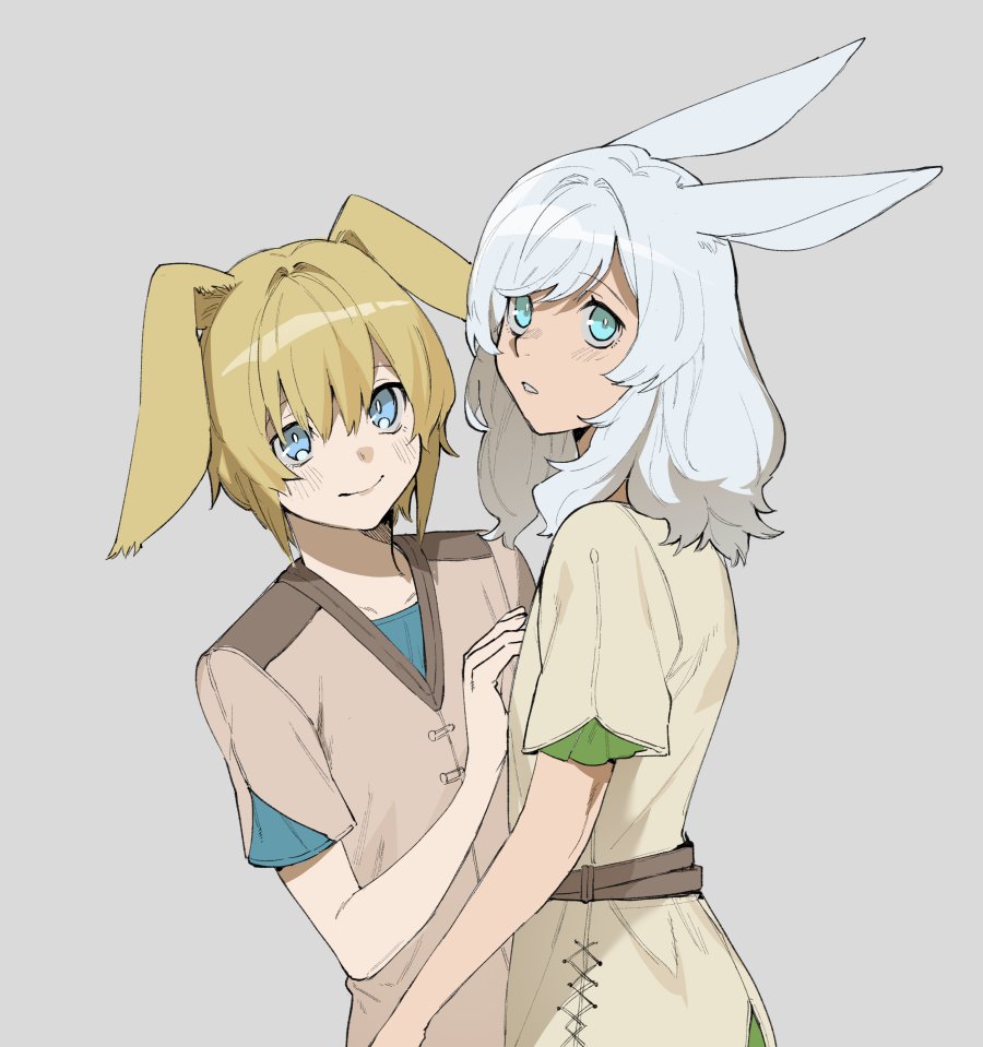 2others androgynous animal_ears blonde_hair blue_eyes blue_hair bright_pupils child commentary final_fantasy final_fantasy_xiv grey_background hand_on_another's_chest looking_at_viewer multiple_others niboshi_kom parted_lips rabbit_ears short_sleeves simple_background smile viera warrior_of_light_(ff14) white_pupils