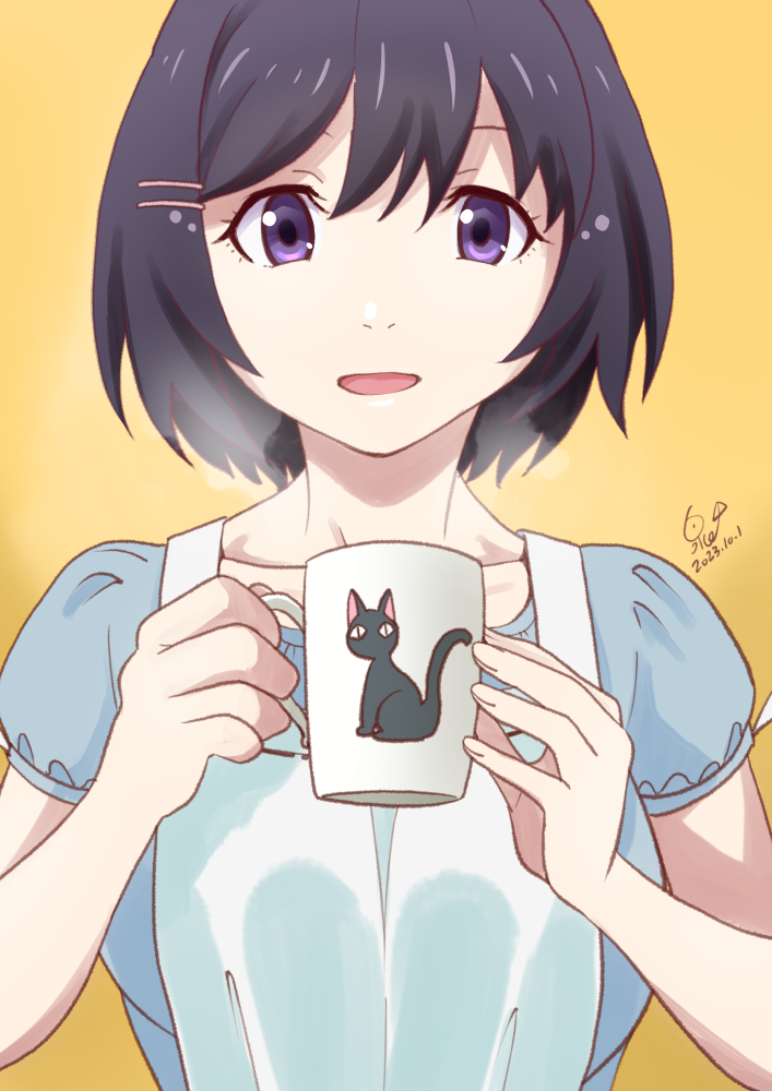 1girl apron artist_name bakemonogatari black_cat black_hair blue_dress bob_cut breasts cat close-up coffee_mug collarbone commentary cup dated dress drink hair_between_eyes hair_ornament hairclip hanekawa_tsubasa holding holding_cup huumoon large_breasts monogatari_(series) mug open_mouth parted_lips portrait puffy_short_sleeves puffy_sleeves short_hair short_sleeves signature simple_background smile solo steam straight-on upper_body violet_eyes w_arms white_apron yellow_background