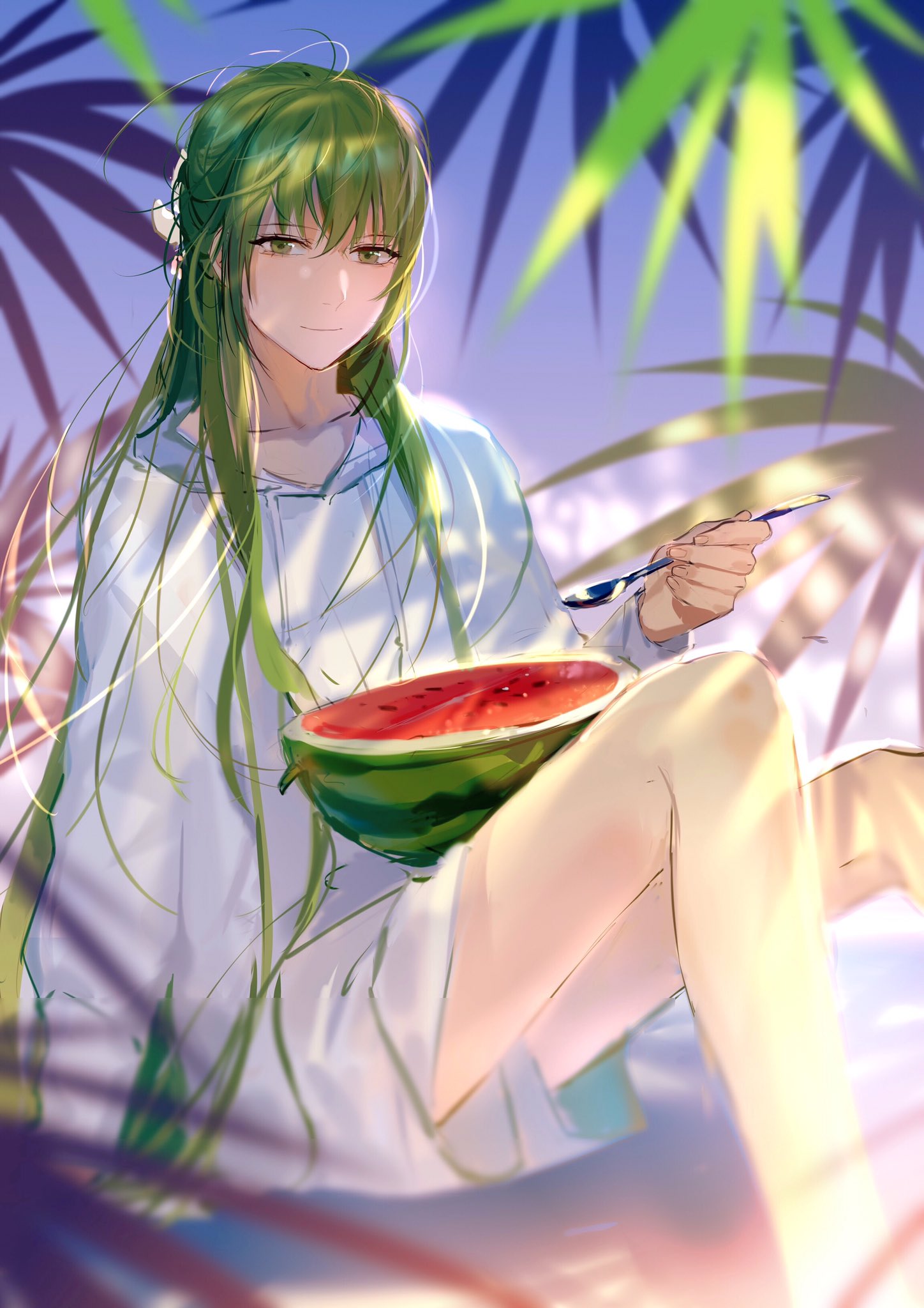 1other androgynous chain enkidu_(fate) fate/strange_fake fate_(series) glowing glowing_clothes glowing_eyes green_eyes green_hair hair_between_eyes highres long_hair looking_at_viewer male_focus robe rrr_(reason) shirt smile solo upper_body very_long_hair white_robe white_shirt yellow_eyes