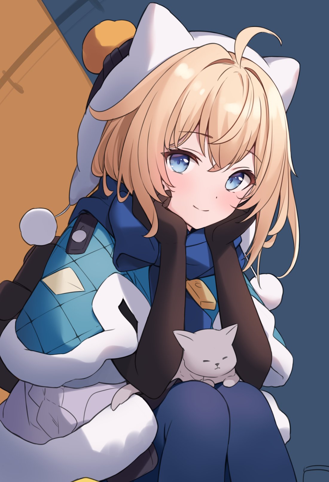 1girl ahoge animal animal_ear_hood animal_on_lap black_gloves blonde_hair blue_capelet blue_eyes blue_pantyhose blue_scarf blurry blurry_background capelet cat closed_mouth commentary dot_nose elbow_gloves fur-trimmed_capelet fur_trim gloves grey_cat hair_between_eyes hands_on_own_face head_rest highres hitsukuya honkai:_star_rail honkai_(series) looking_at_viewer lynx_landau on_lap pantyhose pom_pom_(clothes) scarf simple_background sitting smile split_mouth symbol-only_commentary unfinished