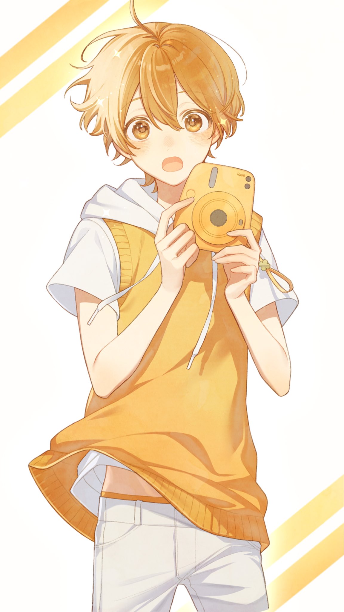 1boy blonde_hair camera highres holding holding_camera hood hoodie male_focus midriff midriff_peek open_clothes open_mouth open_shirt pants root_(stpri) sayu_(snowman_and_mayu) short_hair solo stomach strawberry_prince utaite vest white_background white_hoodie white_pants yellow_eyes yellow_vest