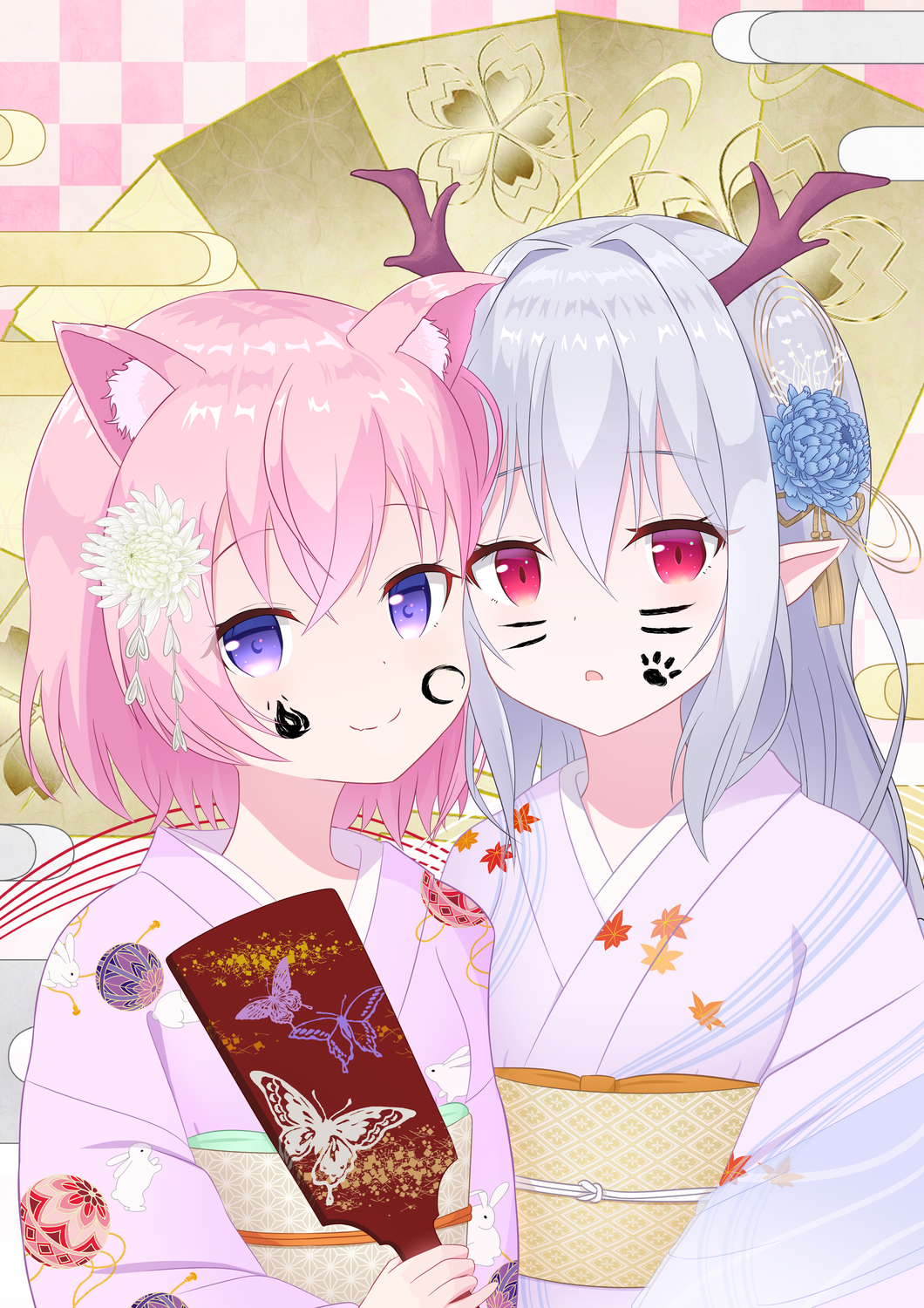 2024 2girls :o animal_ear_fluff animal_ears blue_flower cat_ears checkered_background chinese_zodiac closed_mouth commentary_request dragon_horns egasumi facepaint flower grey_hair hagoita hair_between_eyes hair_flower hair_intakes hair_ornament highres holding horns japanese_clothes kimono long_sleeves looking_at_viewer multiple_girls obi original paddle parted_lips pink_hair pointy_ears purple_kimono red_eyes sash smile violet_eyes year_of_the_dragon yutsuki_warabi