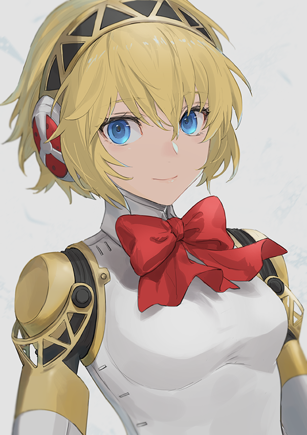 1girl aegis_(persona) android black_hairband blonde_hair blue_eyes bow bowtie closed_mouth gold_trim hair_between_eyes hairband headphones isa_(peien516) looking_at_viewer persona persona_3 red_bow red_bowtie robot_ears short_hair simple_background smile solo white_background