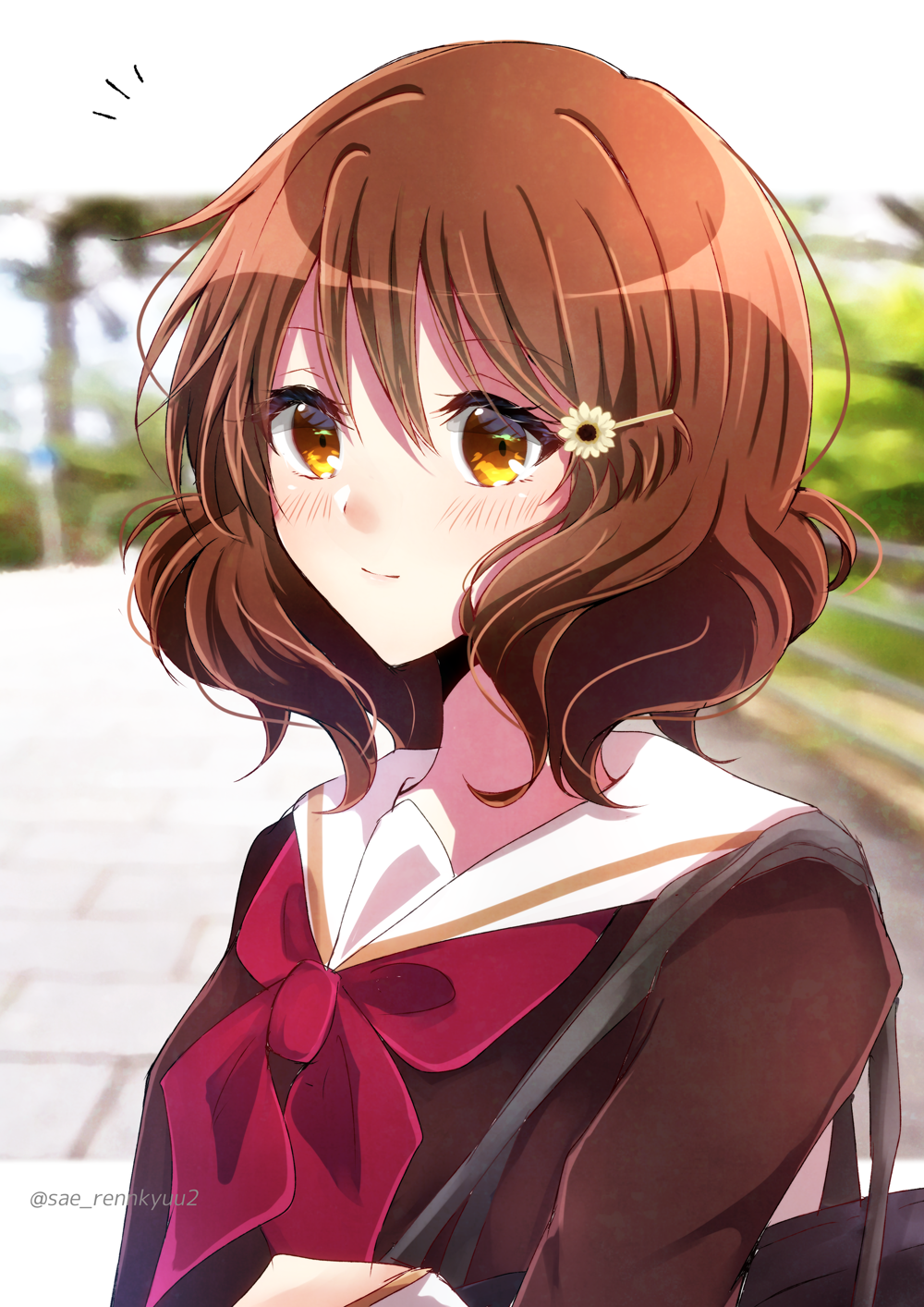 1girl bag black_bag blurry blurry_background blush brown_eyes brown_hair brown_shirt closed_mouth commentary_request hibike!_euphonium highres kitauji_high_school_uniform long_sleeves looking_at_viewer neckerchief notice_lines oumae_kumiko red_neckerchief sae_(renkyuuake) sailor_collar school_bag school_uniform serafuku shirt short_hair solo twitter_username uniform upper_body white_sailor_collar yellow_eyes