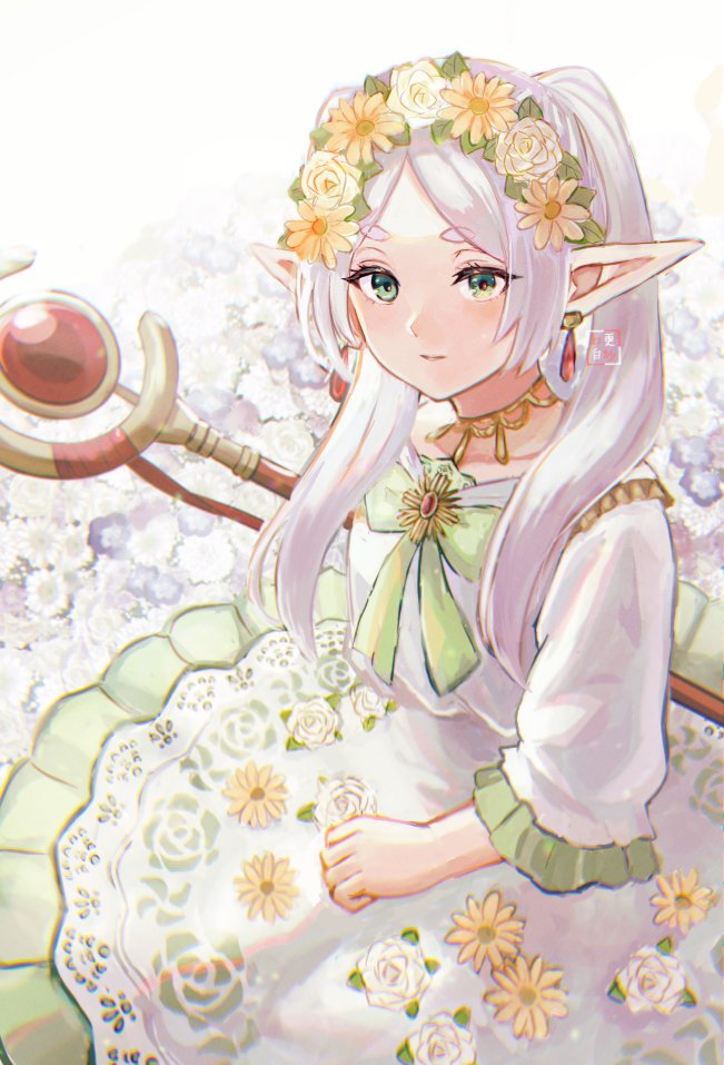 1girl artist_name bow breasts closed_mouth commentary dress dress_bow drop_earrings earrings elf eyelashes field floral_print flower flower_field flower_wreath frieren from_above from_side green_bow green_dress green_eyes hair_flower hair_ornament hair_over_shoulder hand_on_lap hikimayu holding holding_staff jewelry light_smile long_hair looking_at_viewer looking_to_the_side looking_up mage_staff necklace on_ground parted_bangs pointy_ears rose sarasa_kouhaku short_eyebrows signature sitting small_breasts solo sousou_no_frieren staff thick_eyebrows two-tone_dress white_background white_dress white_flower white_hair white_rose yellow_flower