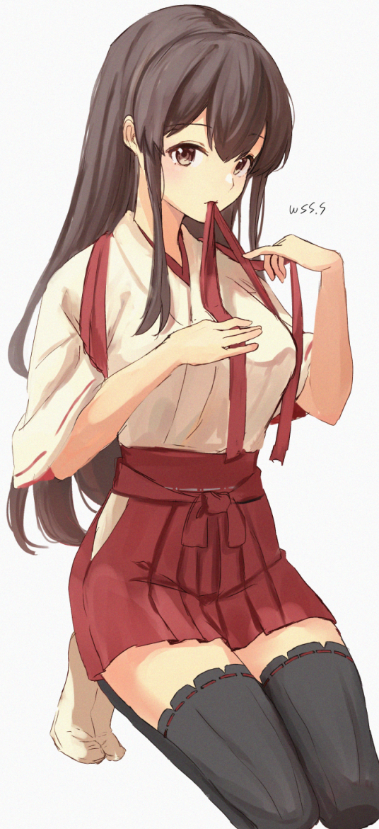 1girl akagi_(kancolle) artist_name black_thighhighs breasts brown_eyes brown_hair commentary_request full_body hair_between_eyes hakama hakama_skirt japanese_clothes kantai_collection kimono large_breasts long_hair mouth_hold red_hakama seiza short_sleeves simple_background sitting skirt solo thigh-highs white_background white_kimono wss_(nicoseiga19993411)