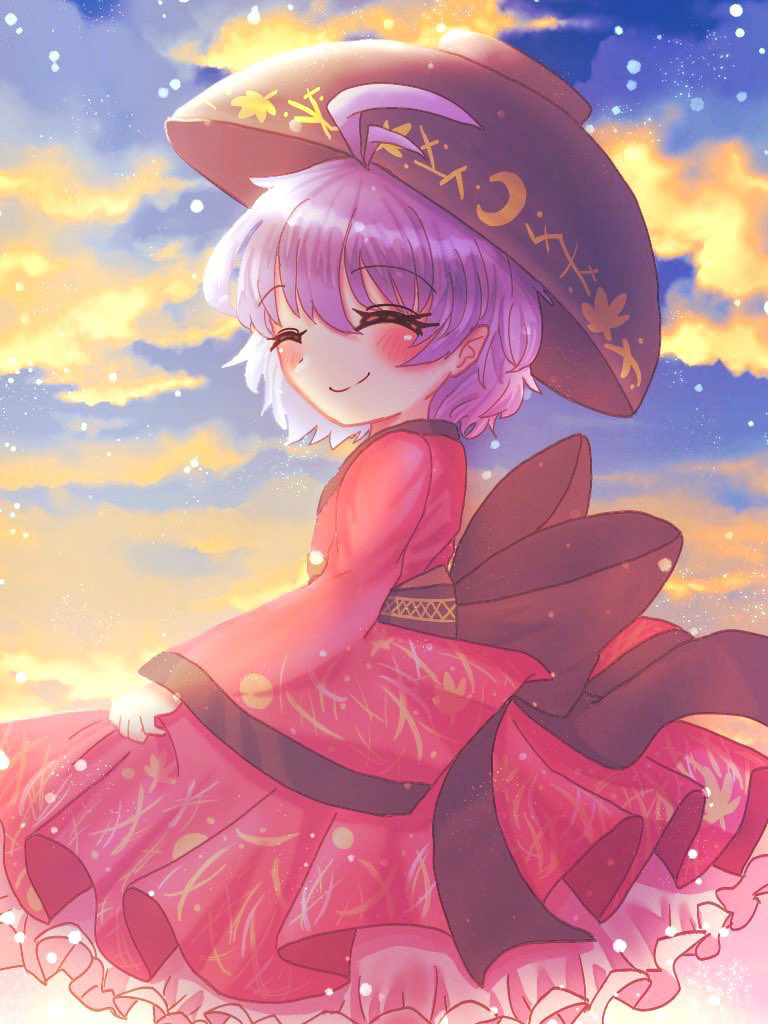 1girl ahoge black_hat bowl bowl_hat closed_eyes closed_mouth clouds commentary_request frilled_kimono frills hat japanese_clothes jarotan_kolkol kimono light_particles long_sleeves outdoors purple_hair red_kimono sash short_hair smile solo sukuna_shinmyoumaru touhou wide_sleeves