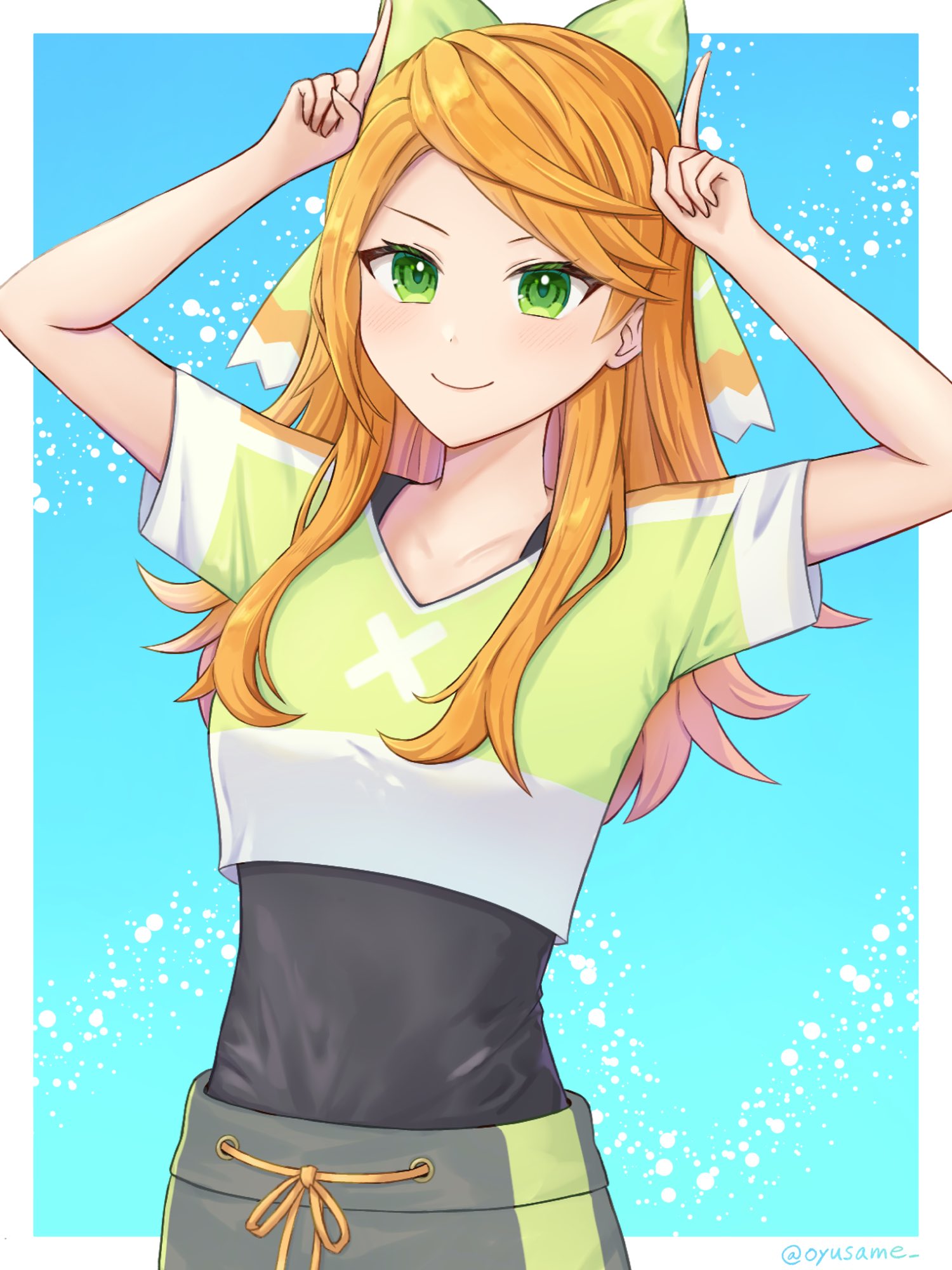 1girl bow crop_top etie_(fire_emblem) fire_emblem fire_emblem_engage green_bow green_eyes green_shirt highres looking_at_viewer orange_hair oyusame shirt smile solo swept_bangs training_outfit_(fire_emblem_engage) workout_clothes