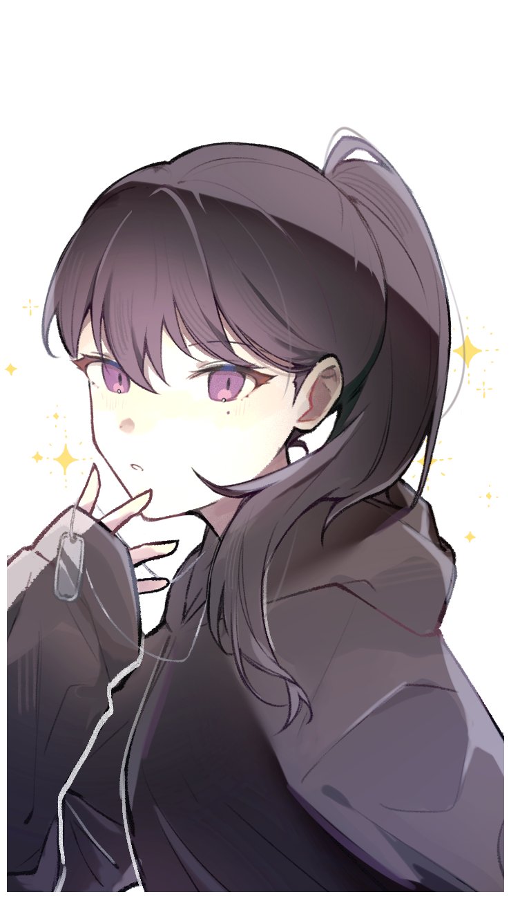 1girl ama_(ama83221655) bang_dream! bang_dream!_it's_mygo!!!!! black_hair black_hoodie border commentary dog_tags hair_between_eyes hashtag-only_commentary highres hood hood_down hoodie long_hair long_sleeves looking_at_viewer mole mole_under_eye official_alternate_hairstyle parted_lips ponytail shiina_taki simple_background sleeves_past_wrists solo sparkle violet_eyes white_background white_border
