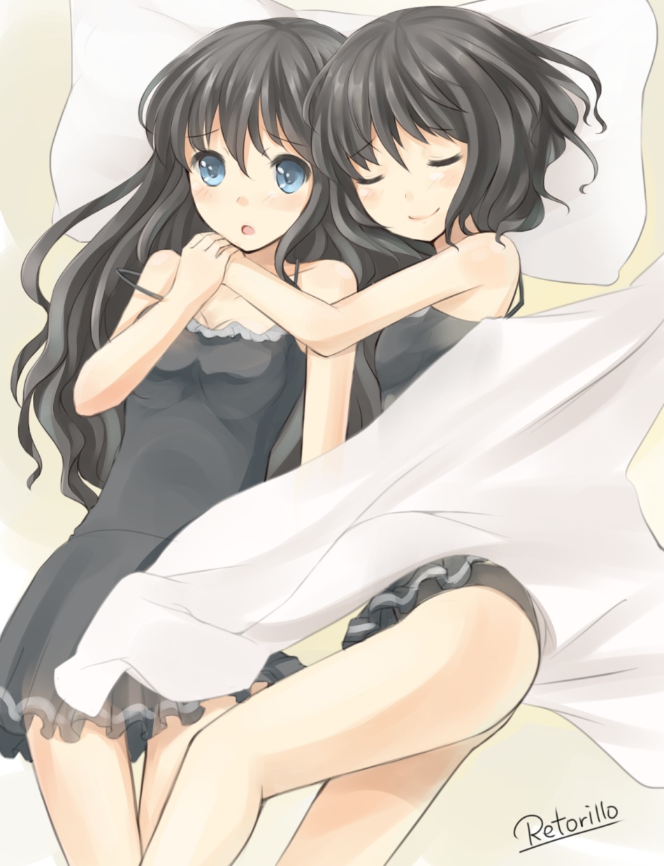 :o black_hair blue_eyes chemise closed_eyes eyes_closed highres hug long_hair lying multiple_girls original pillow retorillo saine_(retorillo) short_hair signa_(retorillo) smile yuri