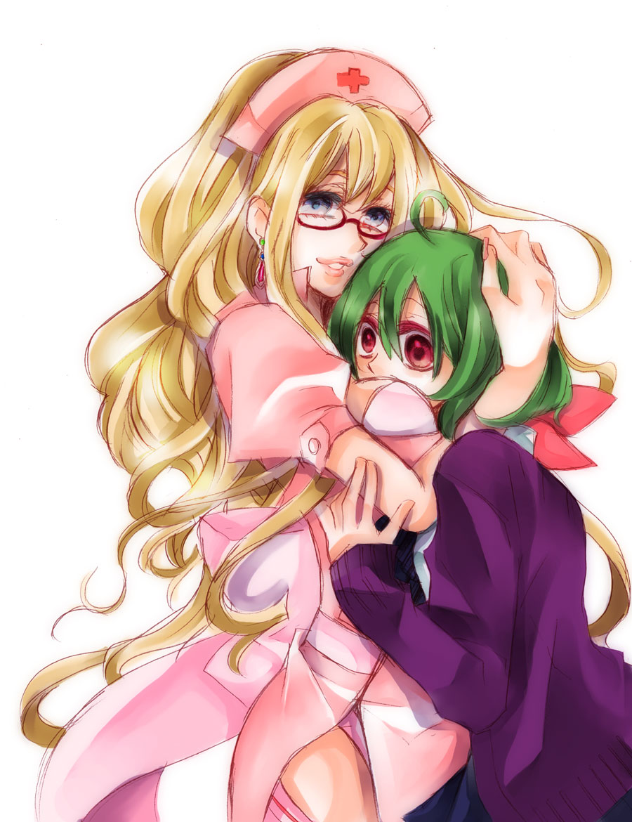 ahoge bespectacled blonde_hair blue_eyes glasses green_hair hat hug jewelry lips long_hair macross macross_frontier macross_frontier:_sayonara_no_tsubasa mizuyu multiple_girls nurse nurse_cap ranka_lee red_eyes sheryl_nome short_hair simple_background single_earring smile