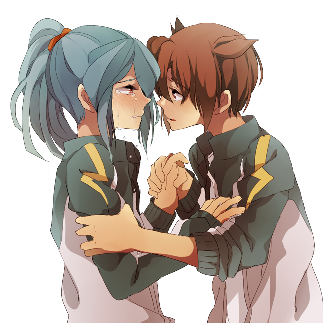 blue_hair brown_hair crying endou_mamoru hair_over_one_eye hand_holding holding_hands inazuma_eleven inazuma_eleven_(series) jacket kazemaru_ichirouta multiple_boys sleeves_past_wrists tears yaoi yorozuyozu