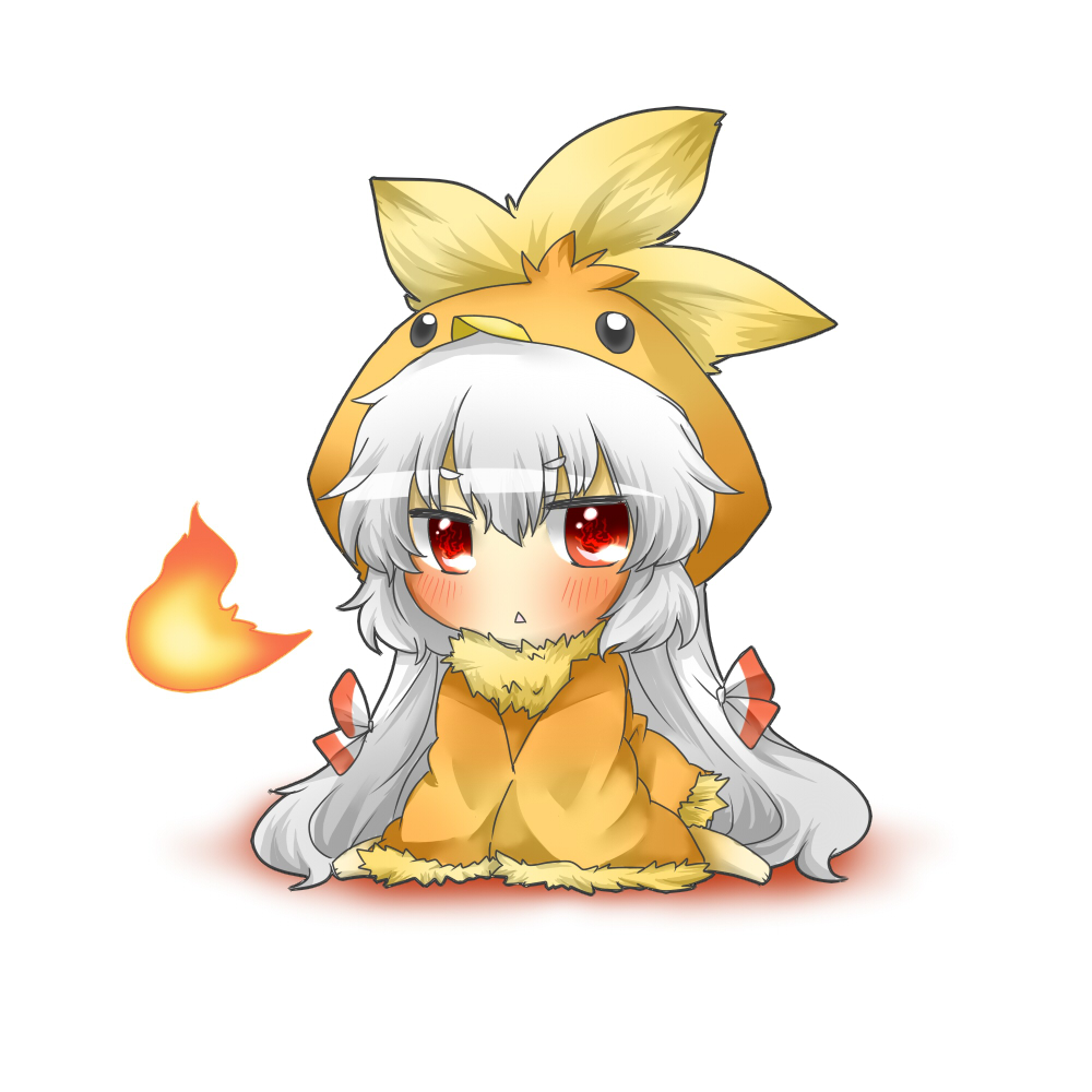:&lt; animal_costume breathing_fire chibi cosplay fire flame fujiwara_no_mokou kneeling long_hair open_mouth pokemon rebecca_(keinelove) rebecca_(naononakukoroni) silver_hair simple_background solo spitting_fire torchic torchic_(cosplay) touhou very_long_hair white_background