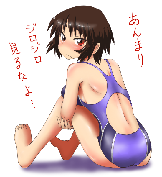 azumanga_daioh barefoot brown_eyes brown_hair competition_swimsuit kagura looking_back one-piece_swimsuit short_hair sitting suzurino swimsuit translated