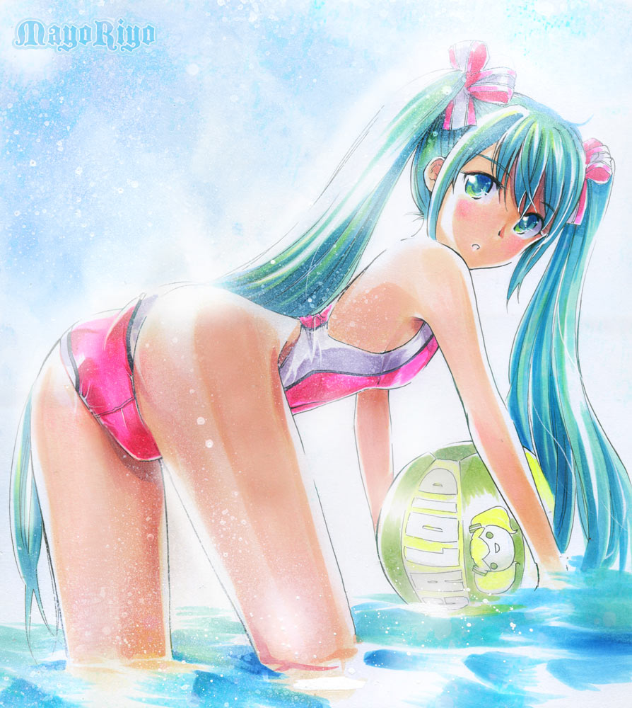 aqua_eyes aqua_hair ass ball beachball bent_over blush competition_swimsuit flat_chest from_behind hair_ribbon hatsune_miku long_hair looking_back mayo_riyo one-piece_swimsuit ribbon solo swimsuit twintails very_long_hair vocaloid wading water