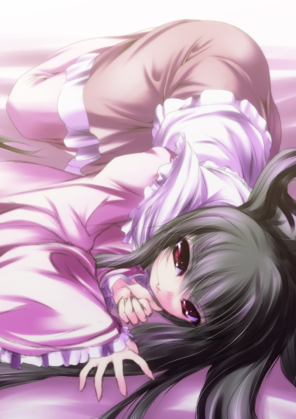 black_hair hair_in_mouth hands houraisan_kaguya japanese_clothes long_hair looking_at_viewer lying on_side red_eyes shiraki_kyousuke solo touhou