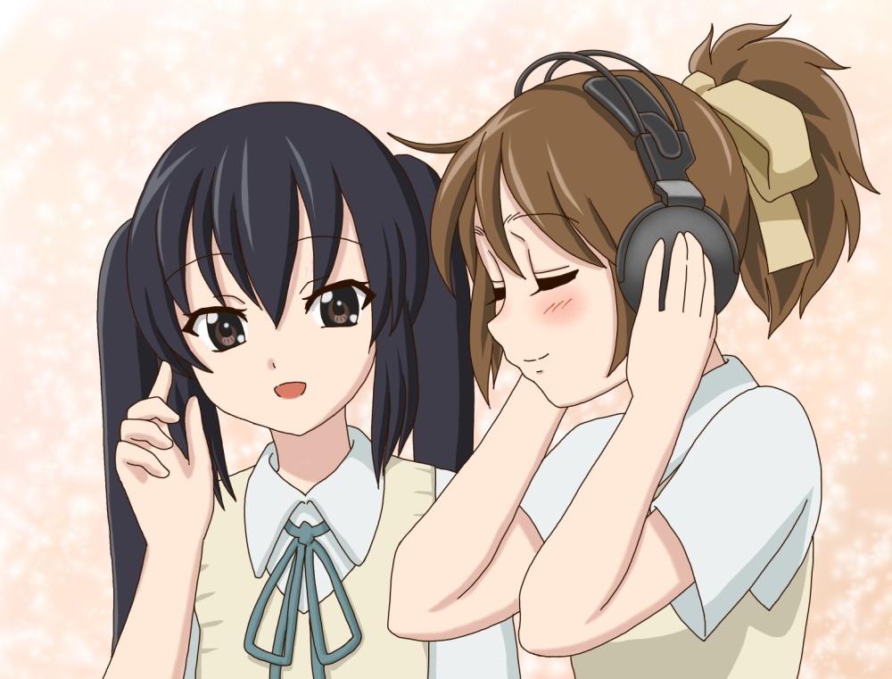 blush brown_hair chunpai closed_eyes eyes_closed headphones hirasawa_ui k-on! long_hair multiple_girls nakano_azusa smile twintails