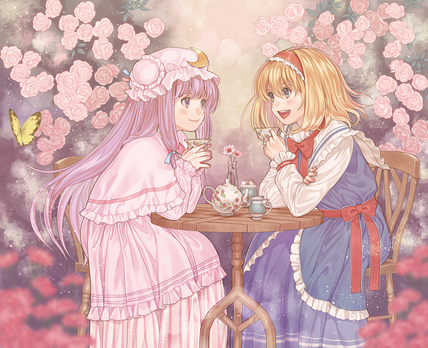 alice_margatroid blonde_hair blue_eyes butterfly capelet chair cup flower hat long_hair multiple_girls nazuki_nazu open_mouth patchouli_knowledge purple_eyes purple_hair short_hair sitting smile table teacup teapot touhou violet_eyes