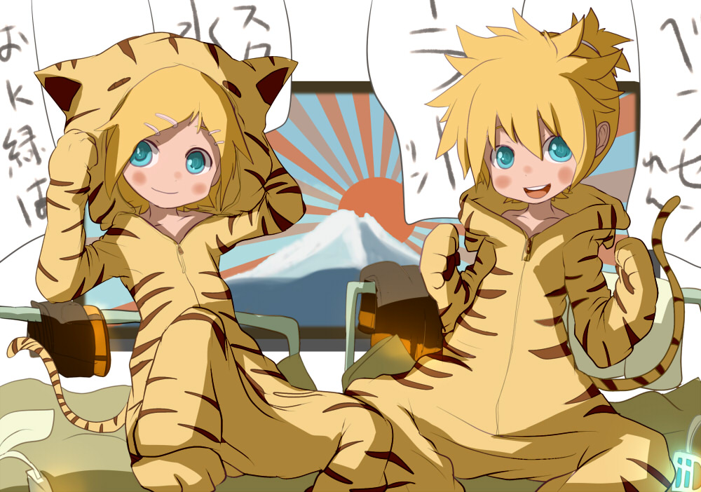 animal_ears aqua_eyes blonde_hair costume hair_ornament hairclip itaru kagamine_len kagamine_rin new_year short_hair siblings smile tail tiger_costume tiger_ears tiger_print tiger_tail twins vocaloid