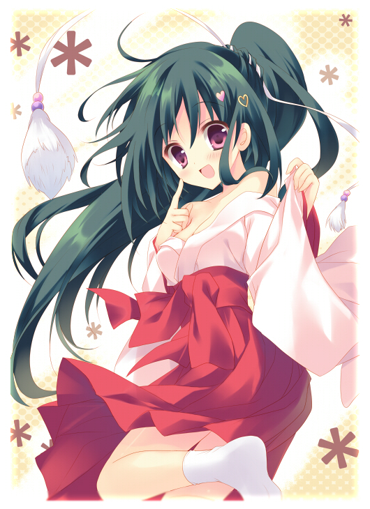 asakura_hayate breasts brown_hair cleavage green_hair japanese_clothes kimono miko original red_eyes