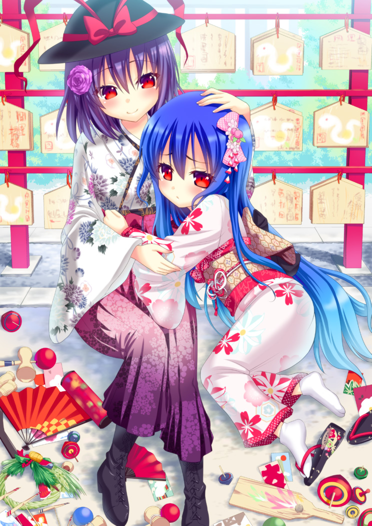 alternate_costume bamboo-copter black_legwear blue_hair blush boots ema fan floral_print flower folding_fan furisode hagoita hair_flower hair_ornament hakama hanafuda hand_on_another's_head hat hinanawi_tenshi japanese_clothes kendama kimono long_hair multiple_girls nagae_iku new_year no_hat no_headwear obi paddle purple_hair red_eyes saki_chisuzu sandals shimekazari short_hair shrine sitting smile spinning_top tabi touhou toy white_legwear yukata zouri