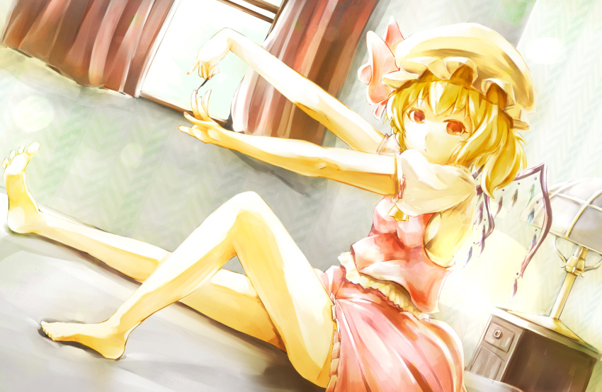 1girl ascot asmind bare_legs barefoot blonde_hair bow flandre_scarlet hat hat_bow highres lamp nail_polish outstretched_arms red_eyes short_hair side_ponytail sitting skirt skirt_set solo touhou wings