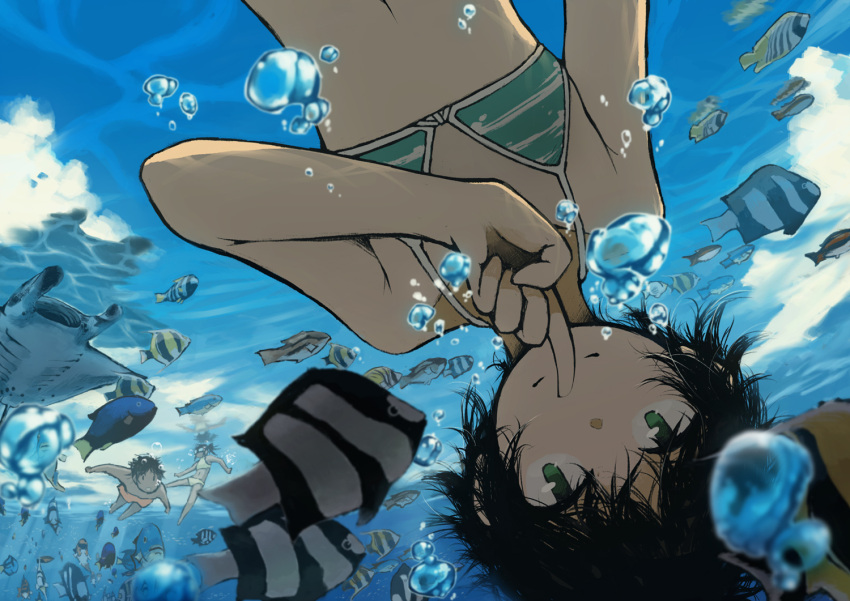 1boy 2girls bikini black_hair bubble fish goggles green_eyes hatsuga_(dmaigmai) manta_ray multiple_girls ocean original short_hair sports_bikini striped striped_bikini striped_swimsuit swim_trunks swimming swimsuit twintails underwater water