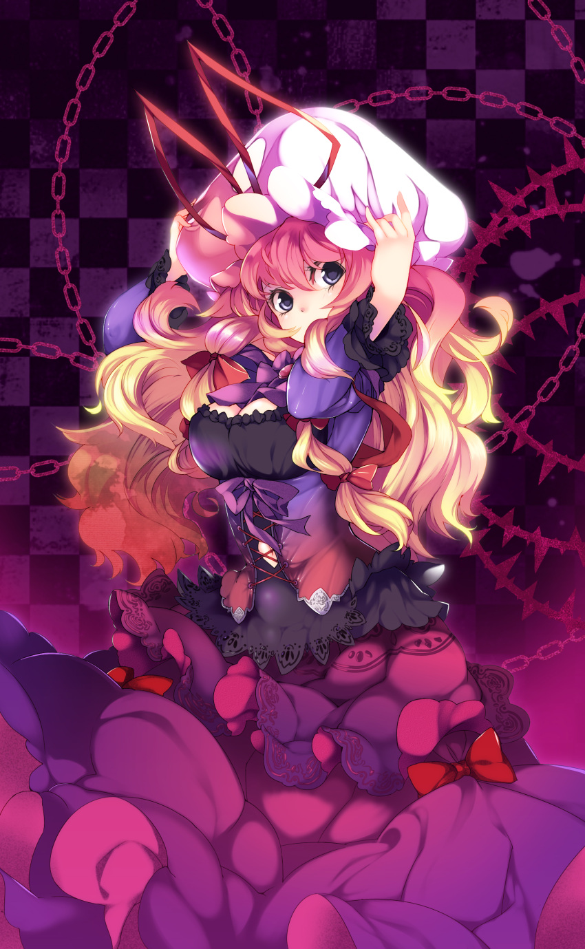1girl absurdres blonde_hair bow breasts chain checkered checkered_background cleavage dress hair_bow hat highres large_breasts long_hair long_sleeves looking_at_viewer navel navel_cutout sinchi solo touhou violet_eyes yakumo_yukari
