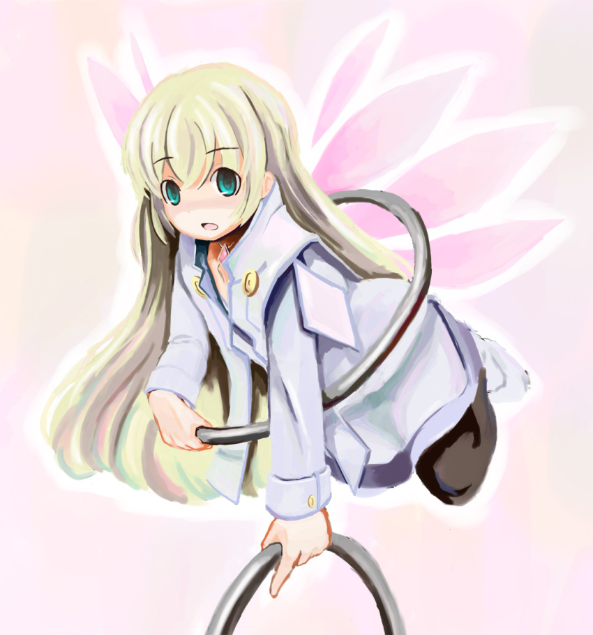 angel_wings bad_id blonde_hair chakram colette_brunel gradient_hair green_eyes jewelry long_hair microdrive multicolored_hair necklace pantyhose solo tales_of_(series) tales_of_symphonia weapon wings