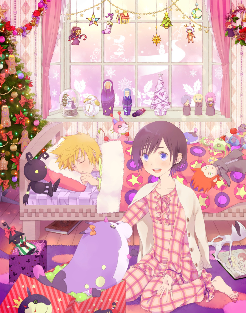 alarm_clock axel bed black_hair blonde_hair blue_eyes christmas christmas_tree clock demyx highres kairi kingdom_hearts kingdom_hearts_358/2_days larxene lexaeus luxord marluxia namine okitsune_(okitsune-sama) organization_xiii pajamas riku roxas saix short_hair sleeping vanitas vexen wondernyan xaldin xemnas xigbar xion_(kingdom_hearts) zexion