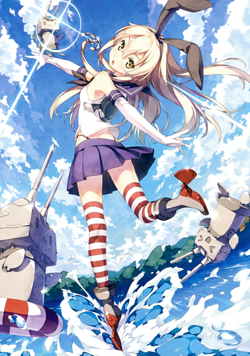 &gt;_&lt; :3 absurdres anchor_symbol ass bare_shoulders black_panties blonde_hair blue_sky boots bow brown_eyes elbow_gloves from_behind full_body gloves hair_bow highres kantai_collection kantoku leg_up long_hair looking_back midriff miniskirt open_mouth panties personification pleated_skirt rensouhou-chan sailor_collar shimakaze_(kantai_collection) skirt sky small_breasts socks sparkle striped striped_legwear thighhighs thong underwear water white_gloves