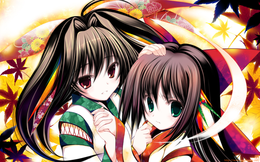 2girls :t ahoge brown_hair floral_print green_eyes hair_intakes hand_on_another's_head highres holding_hands japanese_clothes leaf multiple_girls original petting red_eyes smile tenmu_shinryuusai wavy_mouth